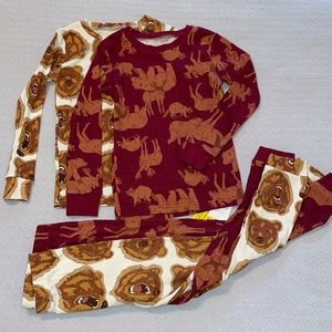 NWT 2 Sets of Carter’s Animal Print Long Sleeve Snug Fit Pajamas